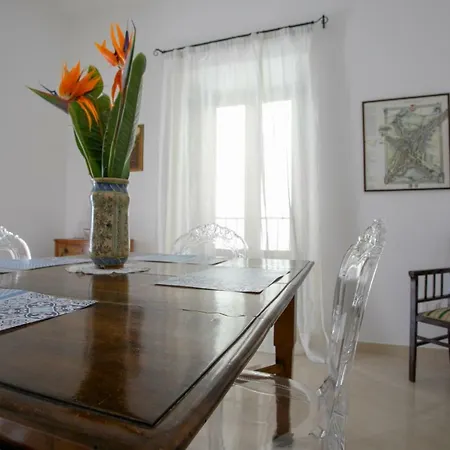 Lejlighed Piazza Pretoria